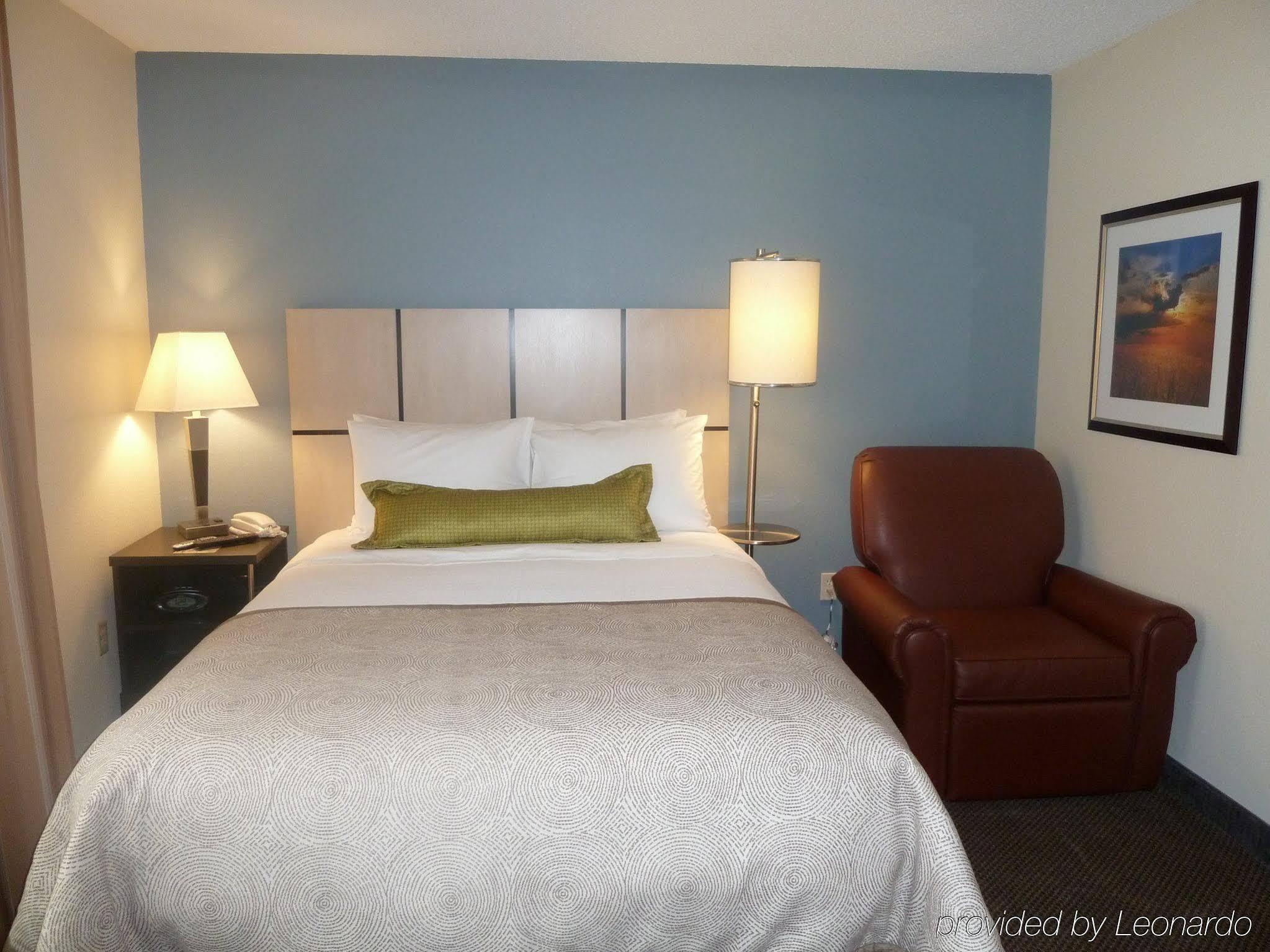 Sonesta Simply Suites Chicago ليبرتفيل المظهر الخارجي الصورة