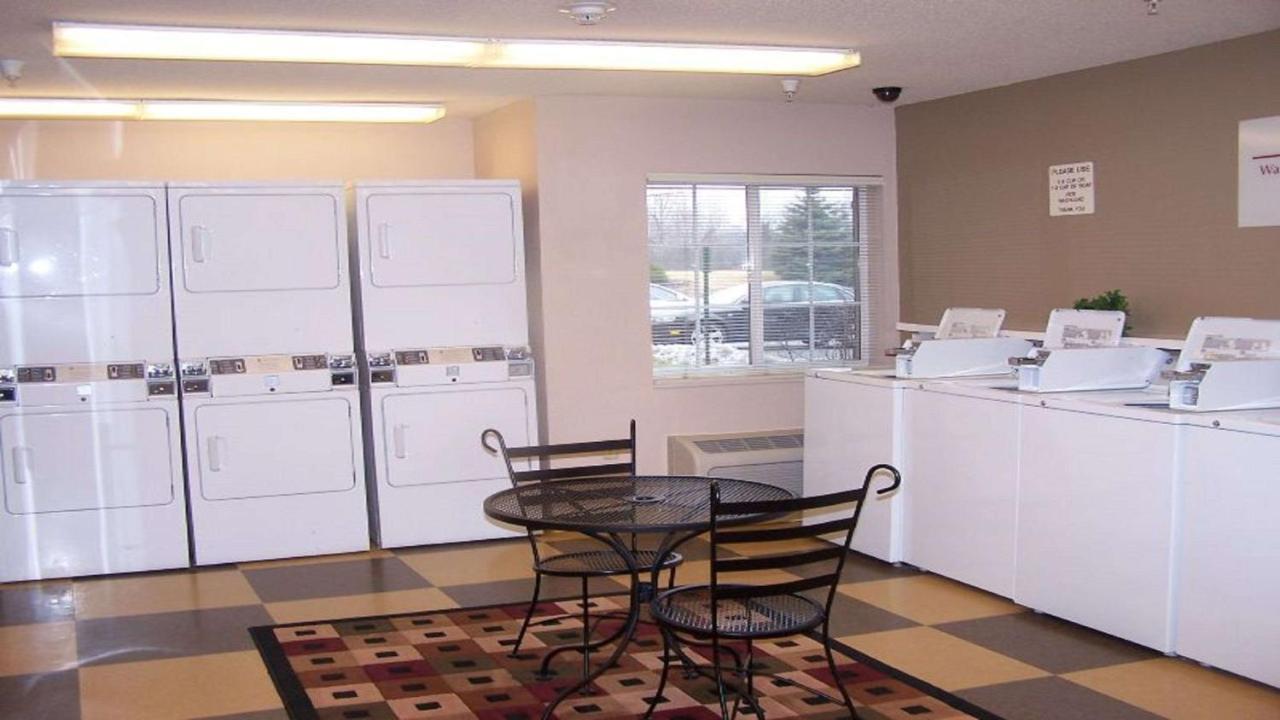 Sonesta Simply Suites Chicago ليبرتفيل المظهر الخارجي الصورة