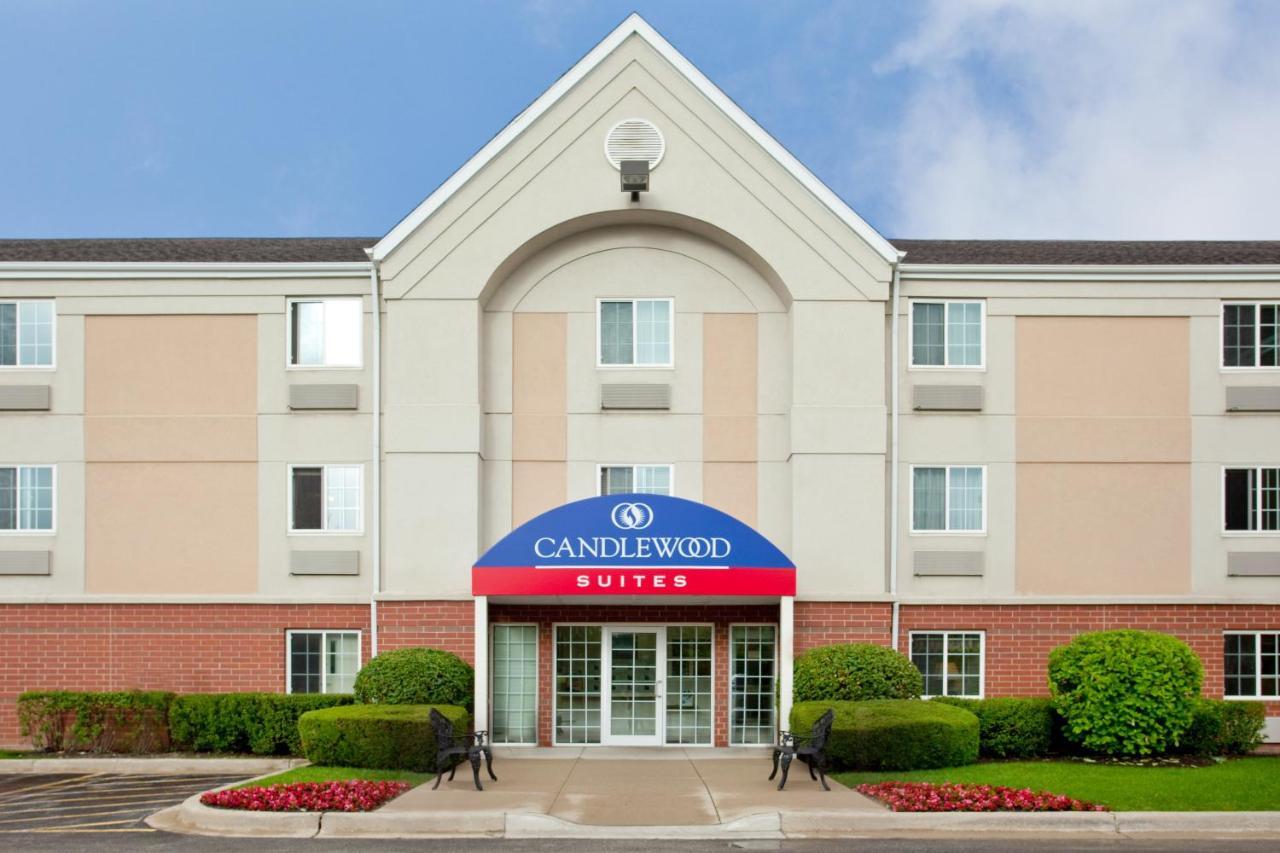 Sonesta Simply Suites Chicago ليبرتفيل المظهر الخارجي الصورة